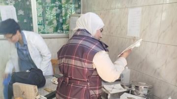 تغيبوا عن العمل أول أيام العيد.. إحالة طبيب وفريق تمريض بالوحدات الصحية في قنا للتحقيق تغيبوا عن العمل أول أيام العيد.. إحالة طبيب وفريق تمريض بالوحدات الصحية في قنا للتحقيق