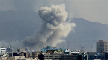 جيش الاحتلال يعلن بدء موجة غارات متزامنة في طهران وأصفهان وجنوب إيران جيش الاحتلال يعلن بدء موجة غارات متزامنة في طهران وأصفهان وجنوب إيران