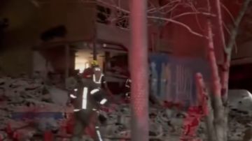 أنقاض وشوارع مدمرة.. غارات أمريكية إسرائيلية تستهدف مناطق سكنية في طهران