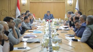 الالتزام بمعايير الجودة..محافظ يوجه بتسريع تنفيذ مشروعات الخطة الاستثمارية