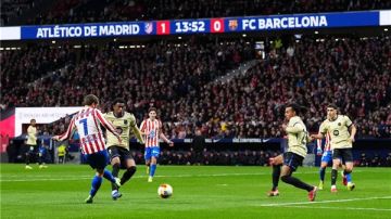 برشلونة يصطدم بأتلتيكو مدريد الأبرز.. مواعيد مباريات اليوم الثلاثاء 3-3-2026 والقنوات الناقلة برشلونة يصطدم بأتلتيكو مدريد الأبرز.. مواعيد مباريات اليوم الثلاثاء 3-3-2026 والقنوات الناقلة