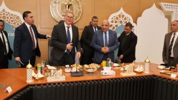 خلال حفل إفطار.. وزيرا الكهرباء والبترول يتابعان توفير الوقود المكافئ لتأمين تغذية المحطات خلال حفل إفطار.. وزيرا الكهرباء والبترول يتابعان توفير الوقود المكافئ لتأمين تغذية المحطات