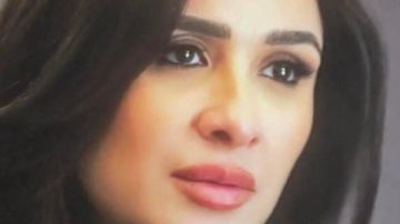 ياسمين عبد العزيز تكشف حقيقة إجرائها عمليات تجميل