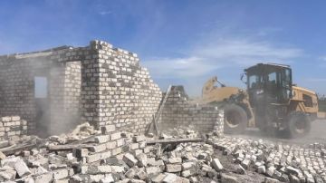 تحركات ميدانية مكثفة بأحياء بورسعيد.. متابعة فورية للطوارئ وتكثيف حملات النظافة ورفع الإشغالات شاهد