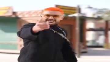 حلوة وننوسة.. رامز جلال عن لقاء الخميسي: جوزها نيمها 7 سنين واتجوز عليها حلوة وننوسة.. رامز جلال عن لقاء الخميسي: جوزها نيمها 7 سنين واتجوز عليها