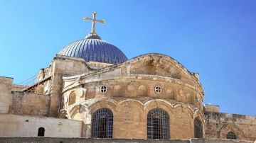 رئيس وزراء إسبانيا يدين منع إسرائيل بطريرك القدس من دخول كنيسة القيامة