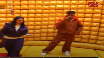 رامز جلال لعصام صاصا: عندك كام سابقة.. والأخير: واحدة قتل خطأ