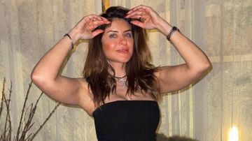 فستان كاجوال .. هيدي كرم تخطف الأنظار بظهور لافت فستان كاجوال .. هيدي كرم تخطف الأنظار بظهور لافت