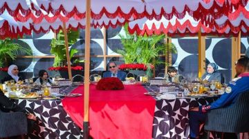 وهبة: الرئيس السيسي أكد أن أمن مصر ثمن دماء الشهداء والمصابين فيديو وهبة: الرئيس السيسي أكد أن أمن مصر ثمن دماء الشهداء والمصابين فيديو