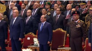 إشادة برلمانية بكلمة الرئيس السيسى في ذكرى يوم الشهيد.. نواب: جسدت قيم الوفاء والعرفان بتضحياتهم.. ورسخت رؤية مصر الشاملة للأمن القومي إشادة برلمانية بكلمة الرئيس السيسى في ذكرى يوم الشهيد.. نواب: جسدت قيم الوفاء والعرفان بتضحياتهم.. ورسخت رؤية مصر الشاملة للأمن القومي