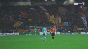 بشرى لجماهير الأهلي: إمكانية حضور مباراة الترجي في ستاد القاهرة بشرى لجماهير الأهلي: إمكانية حضور مباراة الترجي في ستاد القاهرة