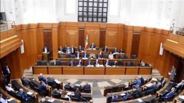 تأجيل الانتخابات التشريعية في لبنان لمدة عامين