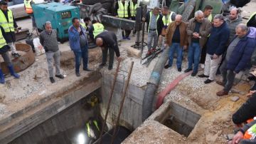 تنفيذ خط مياه 1400 مم بـ زهراء المعادي لتعزيز كفاءة الشبكات .. صور