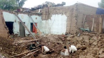 باكستان: ارتفاع حصيلة ضحايا الأمطار الغزيرة إلى 73 قتيلا ومصابا باكستان: ارتفاع حصيلة ضحايا الأمطار الغزيرة إلى 73 قتيلا ومصابا