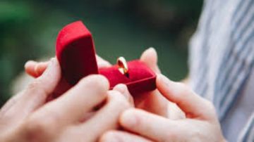 لعلاقة مستقرة.. علامات تؤكد نجاح خطوبتك بعيدا عن الخرافات والتريندات