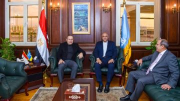 محافظ الإسكندرية: الاستفادة من الدراسات والأبحاث العلمية يدعم خطط التنمية محافظ الإسكندرية: الاستفادة من الدراسات والأبحاث العلمية يدعم خطط التنمية