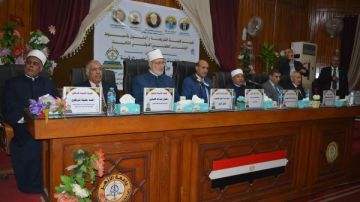 وكيل الأزهر: الرقمنة نقلت العلاقات الأسرية إلى فضاء افتراضي وخلقت أنماطا جديدة من النزاعات