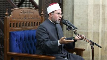 أهمية نعمة الأمن في استقرار المجتمعات.. درس التراويح بالجامع الأزهر