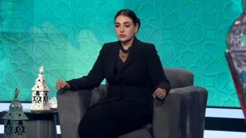 الموت علينا حق.. نهال طايل تنهار من البكاء على الهواء الموت علينا حق.. نهال طايل تنهار من البكاء على الهواء