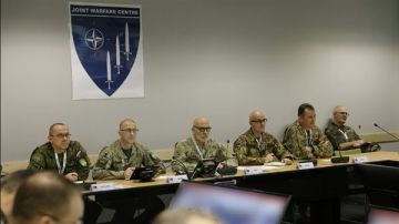 قادة الدفاع في دول الناتو يبحثون التطورات في الشرق الأوسط