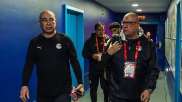 منتخب مصر يصل ملعب مواجهة إسبانيا الودية منتخب مصر يصل ملعب مواجهة إسبانيا الودية