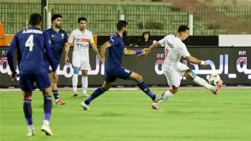 إنبي يتقدم على الزمالك بهدف في شوط أول مثير بالدوري الممتاز