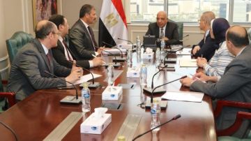 الكهرباء: تقرير يومي حول معدلات استهلاك الوقود.. وسرعة إضافة قدرات الطاقة المتجددة