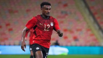 حتة تقيلة.. عمرو الدردير يشيد بأداء هيثم حسن بعد ظهوره الأول مع المنتخب حتة تقيلة.. عمرو الدردير يشيد بأداء هيثم حسن بعد ظهوره الأول مع المنتخب