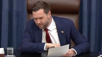 أكسيوس: تصدعات عميقة بين نتنياهو وجيه دي فانس حول كلفة الحرب مع إيران