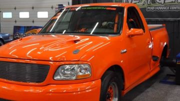 فورد تزود سيارة F-150 لايتنينج بمحرك كويوت توربو بقوة 1000 حصان