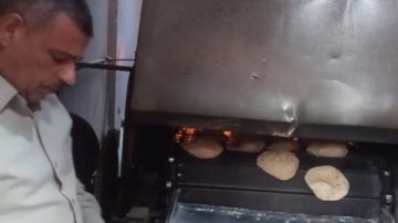 محافظ أسيوط: تحرير 211 مخالفة خلال حملات تموينية على المخابز والأسواق محافظ أسيوط: تحرير 211 مخالفة خلال حملات تموينية على المخابز والأسواق