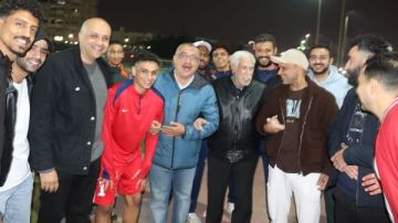 نادي النصر يحتفي بالمعلم حسن شحاتة خلال مواجهة الجزيرة