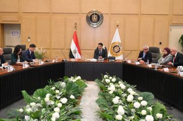  الصناعة المصرية تبحث مع باوو الصينية فرص الاستثمار في صناعة الحديد والصلب