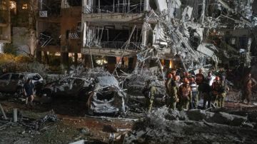 هجوم متزامن من إيران وجنوب لبنان يستهدف تل أبيب وجنوب حيفا وعسقلان