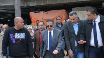 أبو ليمون يوجه بتسريع وتيرة التنفيذ واستئناف الأعمال بكامل طاقتها باستاد المصري.. صور