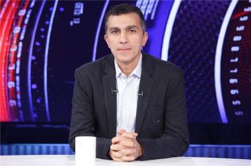 أسامة نبيه: استعجلت في الظهور التليفزيونى بعد اعتذارى عن الاستمرار مع منتخب الشباب أسامة نبيه: استعجلت في الظهور التليفزيونى بعد اعتذارى عن الاستمرار مع منتخب الشباب