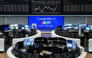 الأسهم الأوروبية تهوى متأثرة بالهجوم الأمريكي-الإسرائيلي على إيران الأسهم الأوروبية تهوى متأثرة بالهجوم الأمريكي-الإسرائيلي على إيران