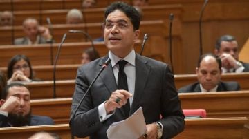 النائب ضياء الدين داود يوافق على قروض بقيمة 532 مليون دولار