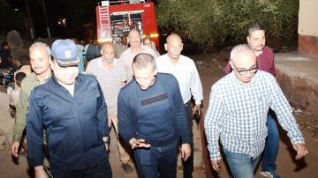 حريق بحشائش وهيش يمتد لمنزل وورشة حدادة في نجع المحطة بأسوان