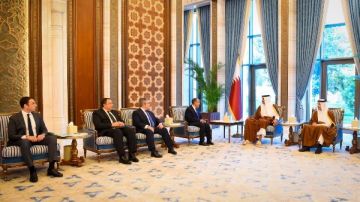 بتوجيهات من الرئيس السيسي.. وزير الخارجية ينقل رسالة دعم كامل وتضامن مصر التام إلى أمير قطر بتوجيهات من الرئيس السيسي.. وزير الخارجية ينقل رسالة دعم كامل وتضامن مصر التام إلى أمير قطر