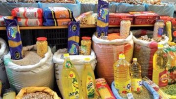 جهاز حماية المستهلك يؤكد رصد تلاعب بعض التجار بأسعار السلع عاجل