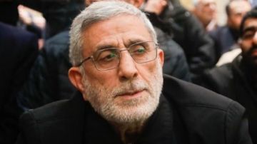 قائد فيلق القدس: المقاومة تتحرك منفردة للدفاع عن إيران ضد أمريكا وإسرائيل قائد فيلق القدس: المقاومة تتحرك منفردة للدفاع عن إيران ضد أمريكا وإسرائيل