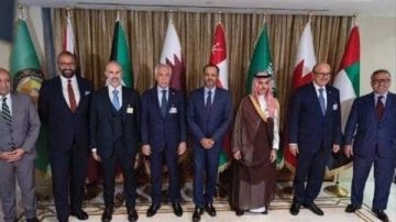 بيان خليجي بريطاني: دول مجلس التعاون الخليجي لها الحق في الدفاع عن أراضيها ومواطنيها بيان خليجي بريطاني: دول مجلس التعاون الخليجي لها الحق في الدفاع عن أراضيها ومواطنيها