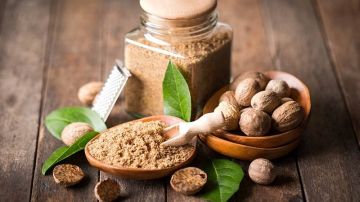 جوزة الطيب.. توابل صغيرة بفوائد صحية كبيرة جوزة الطيب.. توابل صغيرة بفوائد صحية كبيرة