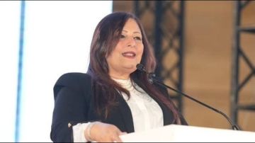 النائبة إليزابيث شاكر تتقدم بطلب إحاطة لربط المعاشات بالحد الأدنى للأجور النائبة إليزابيث شاكر تتقدم بطلب إحاطة لربط المعاشات بالحد الأدنى للأجور