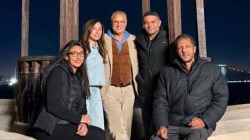 حبيت حبهم لبعض إلهام شاهين تشيد بـ مسلسل اتنين غيرنا