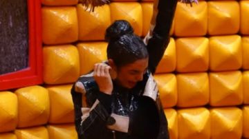 روجينا في رامز ليفل الوحش توضح حقيقة صفعة غادة عبد الرازق لها