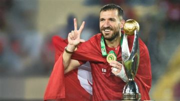 علي معلول: نهائي القرن أمام الزمالك من أغلى بطولاتي مع الأهلي علي معلول: نهائي القرن أمام الزمالك من أغلى بطولاتي مع الأهلي