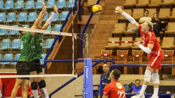 قمة جديدة ومواجهة مع بتروجيت لفرق الكرة الطائرة بالأهلي