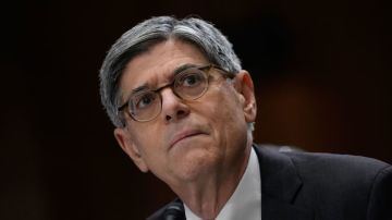  إخضاع العالم العربي .. عمرو موسى يعلق على مخاطر الهجوم الأمريكي الإسرائيلي ضد إيران